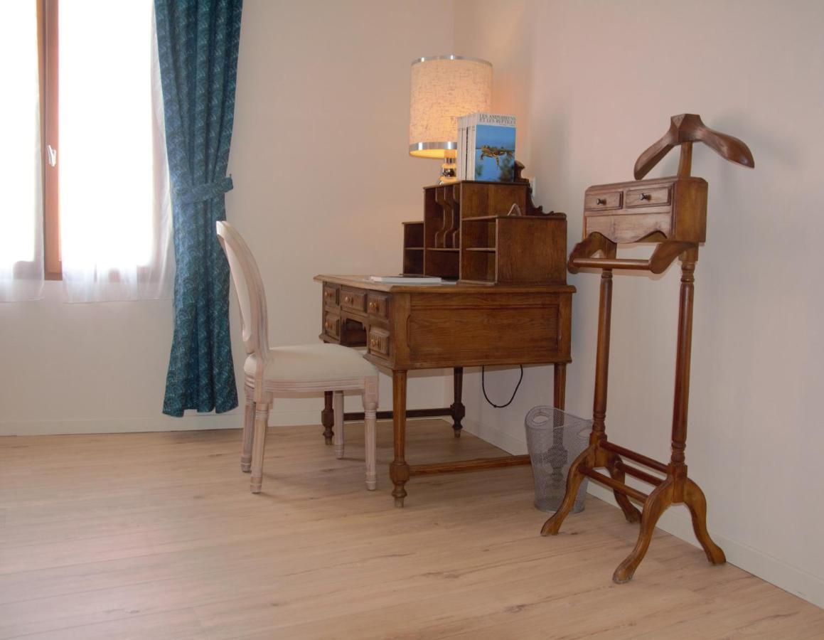 Les Arcades Le Lion D'Or Hotel Buis-les-Baronnies Kültér fotó